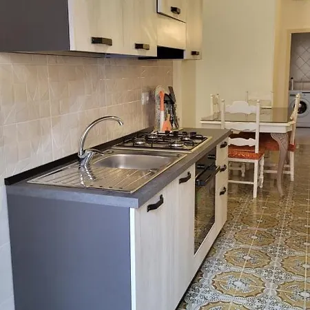 Aragosta 2 1 Bagno 1 Cucina E Giardino Holiday home *